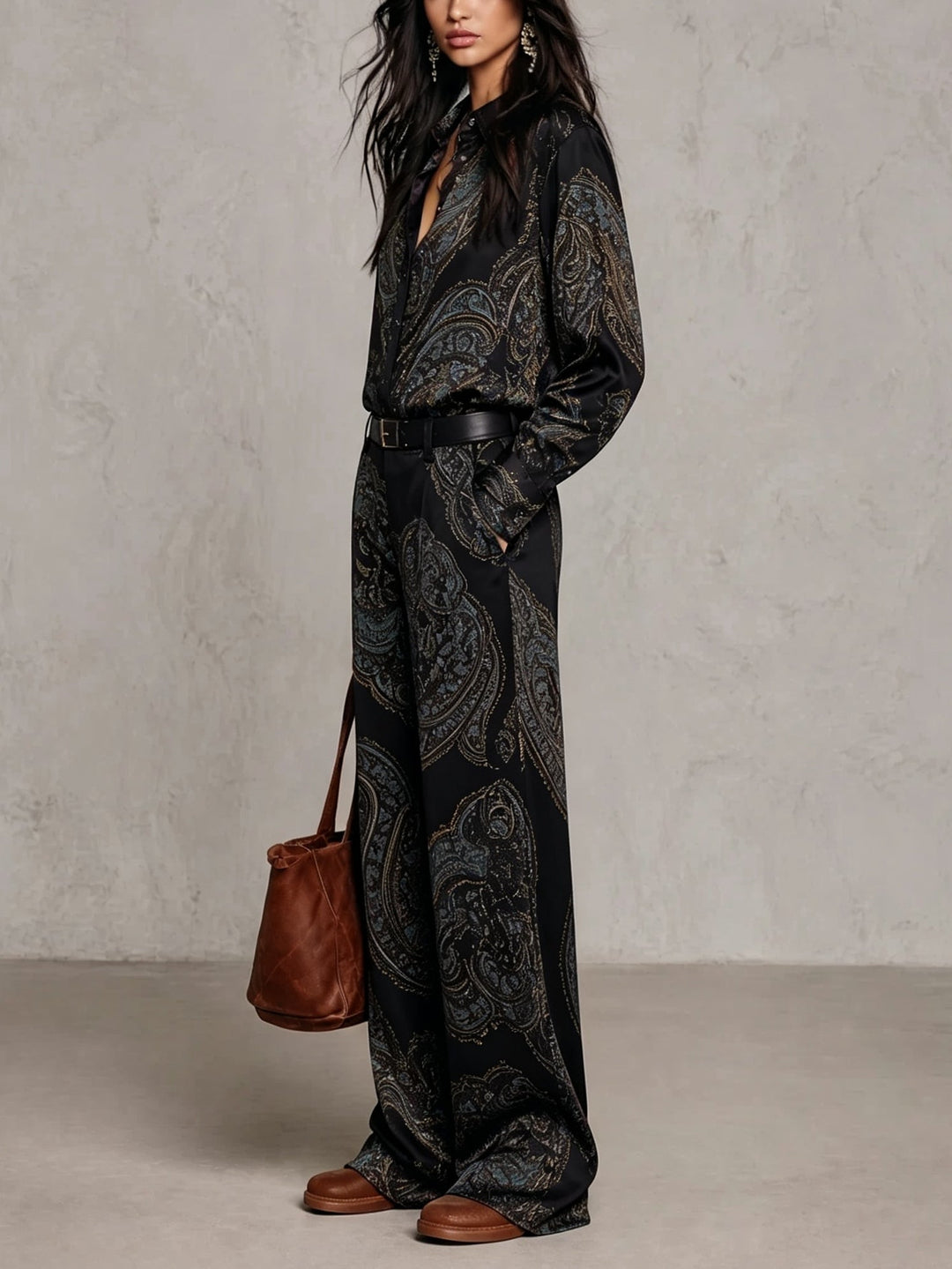 Eugenia™ Paisley Print Wide-Leg Two-Piece Set in Black, shirt detail