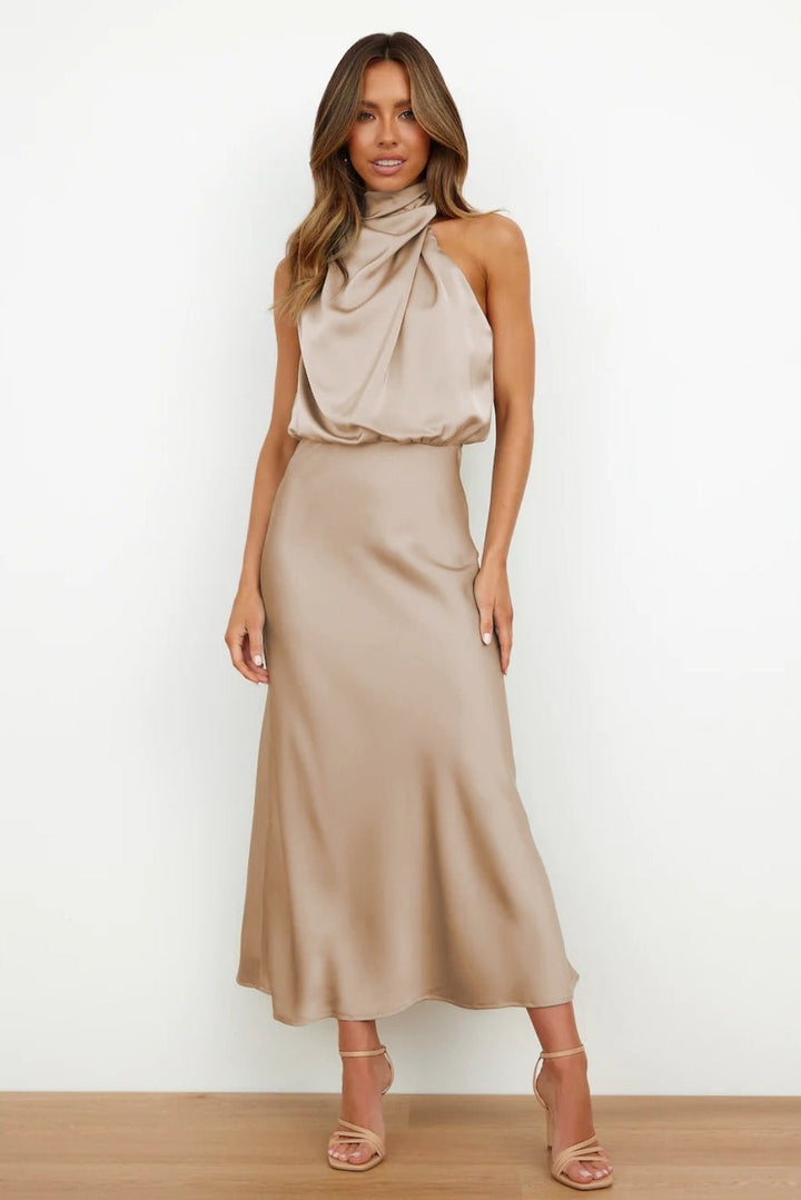 Aukje - Elegante Abito Lungo Senza Maniche In Raso